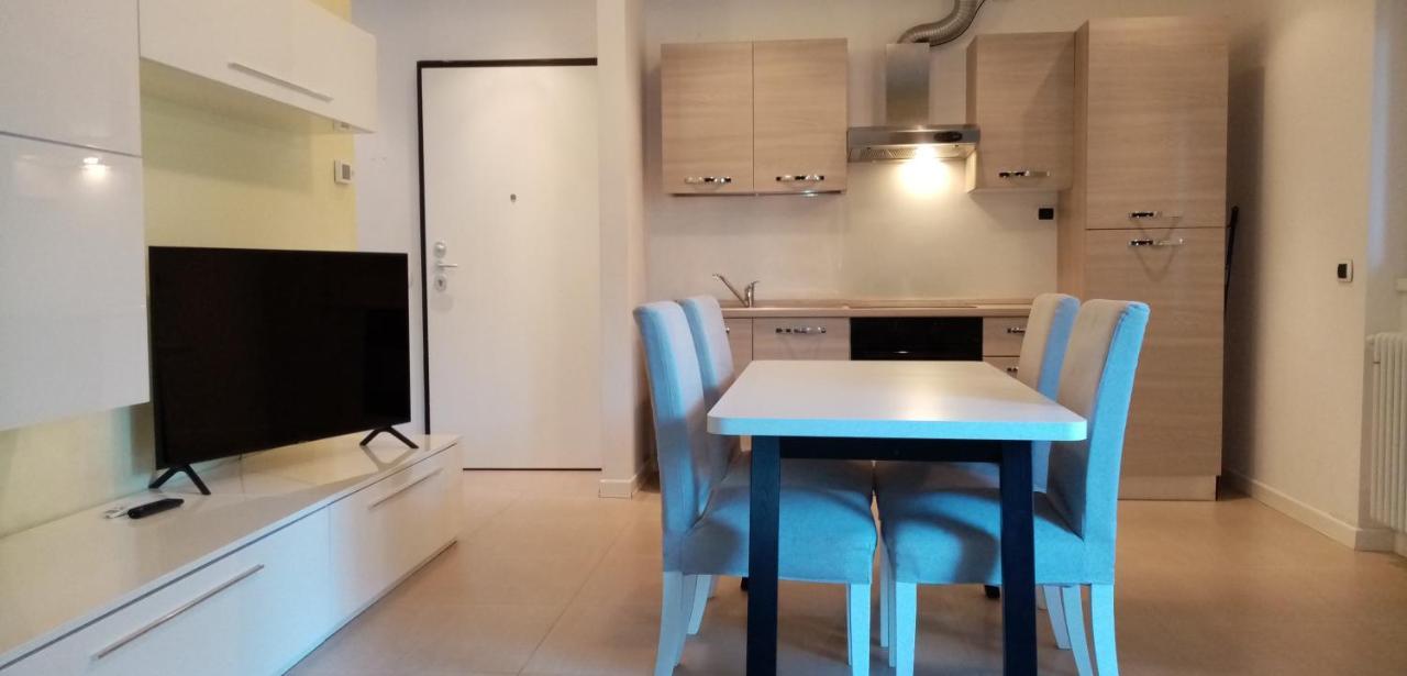 Residence Alessandra Supervacanza House - Domaso Kültér fotó