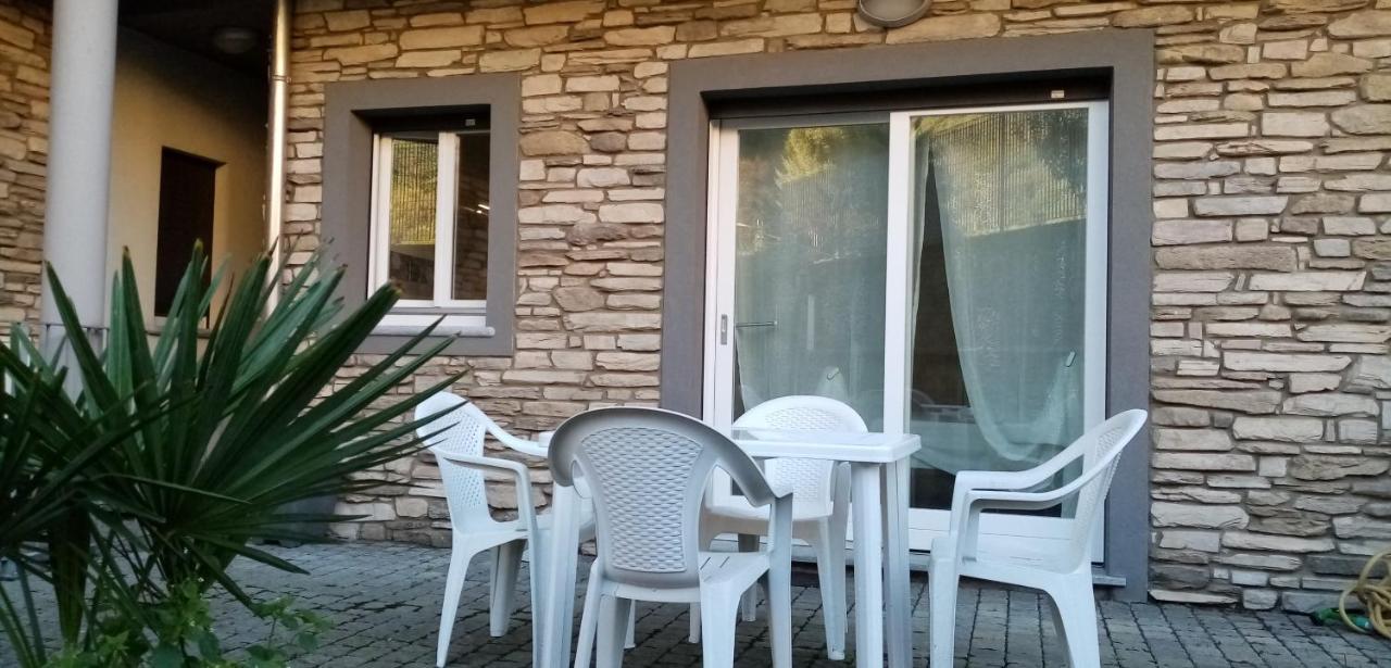 Residence Alessandra Supervacanza House - Domaso Kültér fotó
