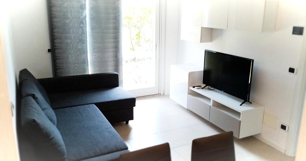 Residence Alessandra Supervacanza House - Domaso Kültér fotó